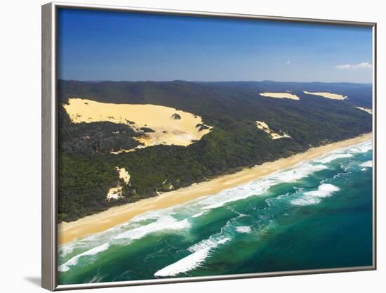 Seventy Five Mile Beach, Fraser Island, Queensland, Australia-David Wall-Framed Photographic Print