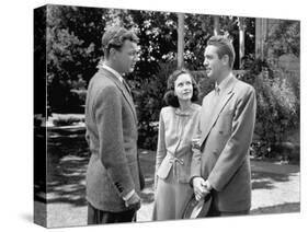 SHADOW OF A DOUBT, 1943 directed by ALFRED HITCHCOCK Joseph Cotten, Teresa Wright (b/w photo)-null-Stretched Canvas