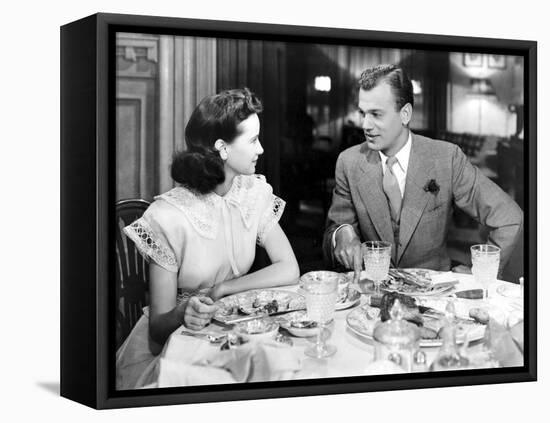 SHADOW OF A DOUBT, 1943 directed by ALFRED HITCHCOCK Teresa Wright (b/w photo)-null-Framed Stretched Canvas