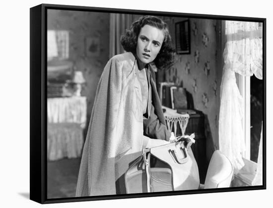 SHADOW OF A DOUBT, 1943 directed by ALFRED HITCHCOCK Teresa Wright (b/w photo)-null-Framed Stretched Canvas