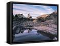 Canvas Black