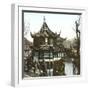 Shanghaï (China), French Soldiers in a Tea Garden Circa 1860-Leon, Levy et Fils-Framed Photographic Print