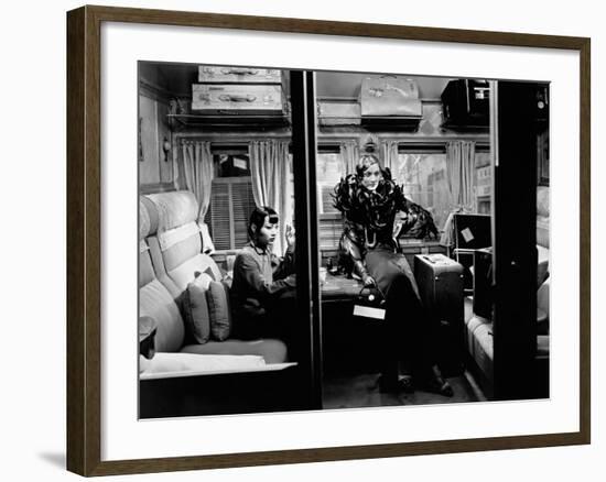 Shanghai Express, 1932-null-Framed Photographic Print