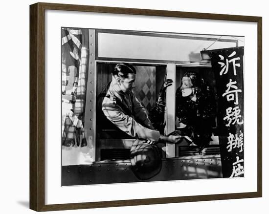 Shanghai Express, 1932-null-Framed Photographic Print