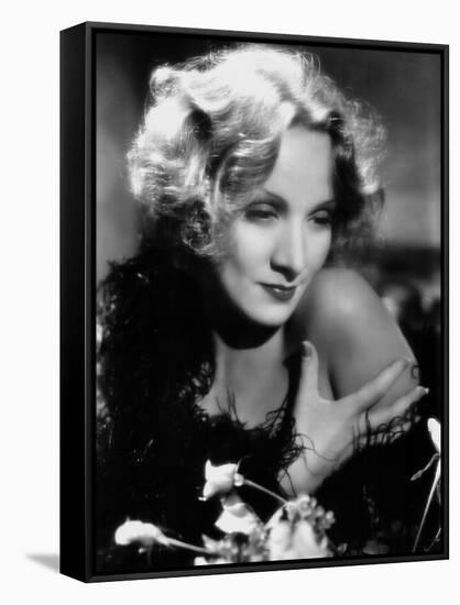 Shanghai Express by Josef von Sternberg with Marlene Dietrich, 1932 (b/w photo)-null-Framed Stretched Canvas