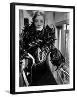 Shanghai Express by Josef von Sternberg with Marlene Dietrich, 1932 (b/w photo)-null-Framed Photo