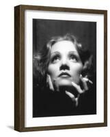 Shanghai Express, Marlene Dietrich, Directed by Josef Von Sternberg, 1933-null-Framed Photographic Print