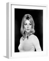 Sharon Tate, 1966-null-Framed Photo