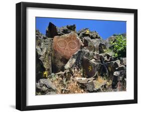 She Who Watches, Tsagaglalal Petroglyph, Washington, USA-Jaynes Gallery-Framed Premium Photographic Print