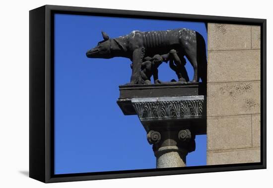 She-Wolf of Siena-null-Framed Stretched Canvas