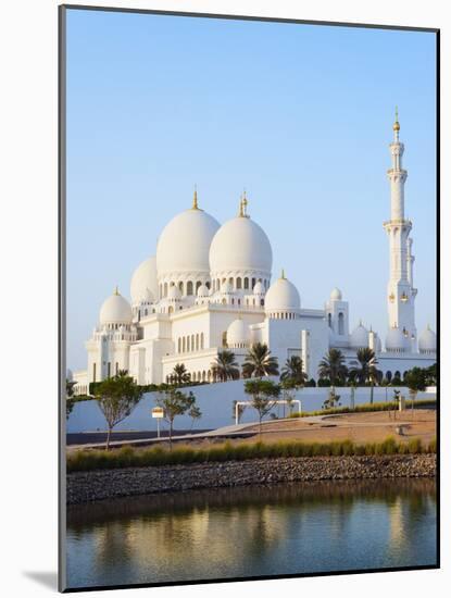 Sheikh Zayed Grand Mosque, Abu Dhabi, United Arab Emirates, Middle East-Christian Kober-Mounted Photographic Print