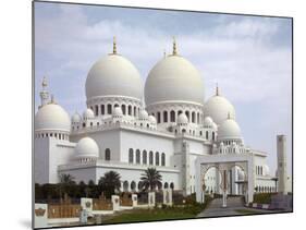 Sheikh Zayed Mosque, Abu Dhabi, United Arab Emirates, Middle East-Angelo Cavalli-Mounted Photographic Print