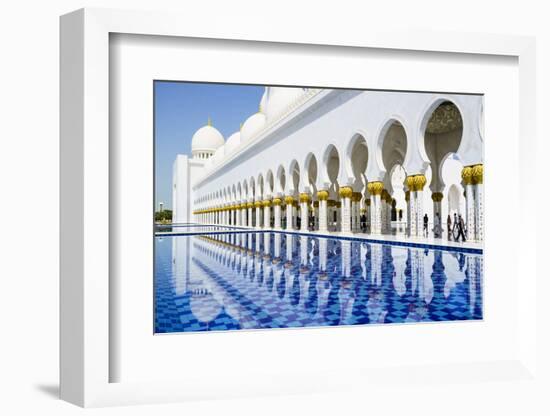 Sheikh Zayed Mosque, Abu Dhabi, United Arab Emirates, Middle East-Fraser Hall-Framed Photographic Print