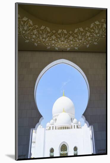 Sheikh Zayed Mosque, Abu Dhabi, United Arab Emirates, Middle East-Fraser Hall-Mounted Photographic Print