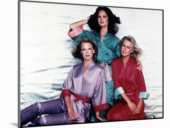 Shelley Hack, Jaclyn Smith, Cheryl Ladd, Charlies Angels, 1976-null-Mounted Photographic Print