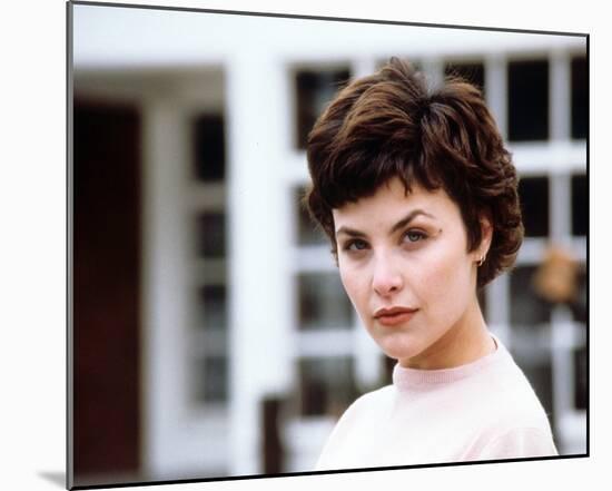 Sherilyn Fenn, Twin Peaks (1990)-null-Mounted Photo