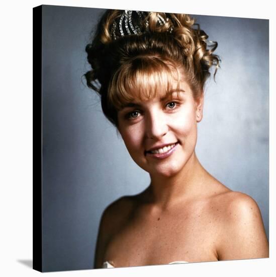 SHERYL LEE. "Twin Peaks" [1990], directed by DAVID LYNCH.-null-Stretched Canvas
