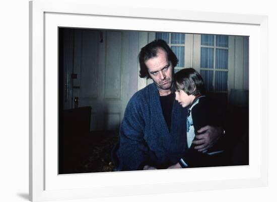 Shining by Stanley Kubrik with Jack Nicholson and Danny Llyod, 1980 (d'apres StephenKing) (photo)-null-Framed Photo