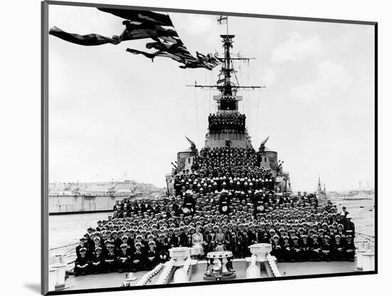 Ship HMS Glasgow: Lord Mountbatten,Queen Elizabeth, Prince Philip and the Crew-null-Mounted Photographic Print