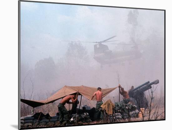 Shirtless American Soldiers of 1st Batt, Erect Canopy over a Sandbagged Position in Vietnam War-Co Rentmeester-Mounted Photographic Print