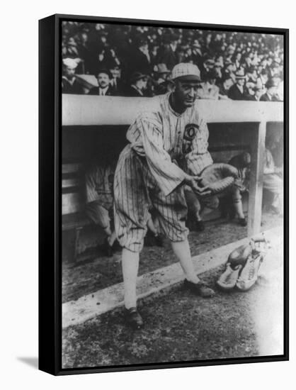 Shoeless Joe Jackson, Chicago White Sox, Baseball Photo - Chicago, IL-Lantern Press-Framed Stretched Canvas