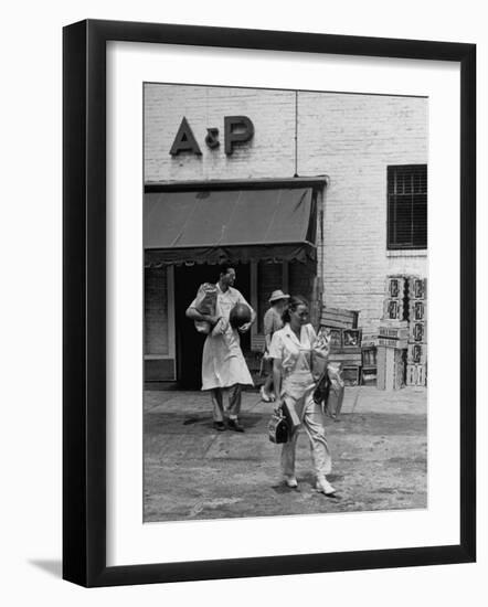 Shoppers Leaving A&P Grocery Store-Alfred Eisenstaedt-Framed Photographic Print