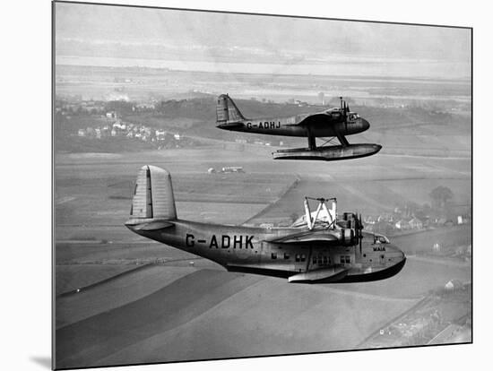 Short Empire Flying Boat-null-Mounted Photographic Print