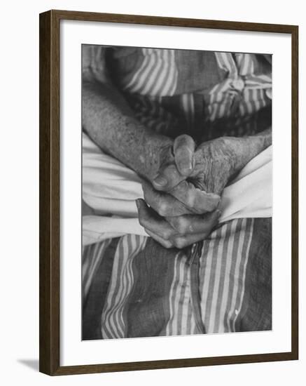 Shot of Hands Belonging to an Old Woman-Carl Mydans-Framed Photographic Print