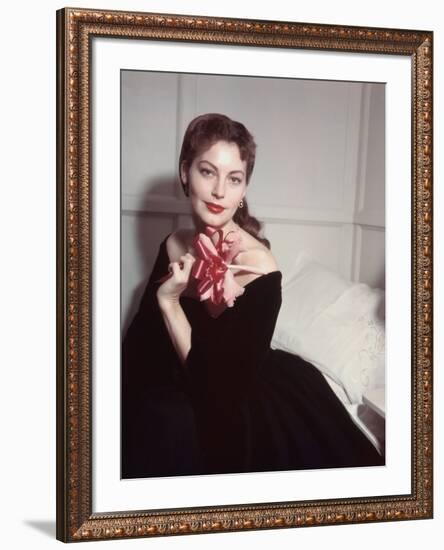 Show Boat by GeorgeSidney with Ava Gardner, 1951 (photo)-null-Framed Photo