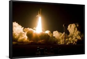 Shuttle Discovery Launch Poster-null-Framed Poster