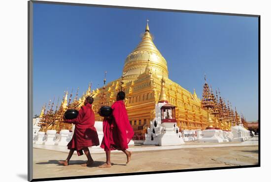 Shwezigon Paya, Bagan, Myanmar.-Sathitanont N-Mounted Photographic Print