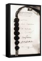 Signatures on Locarno Pact-null-Framed Stretched Canvas