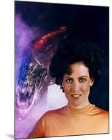 Sigourney Weaver - Aliens-null-Mounted Photo