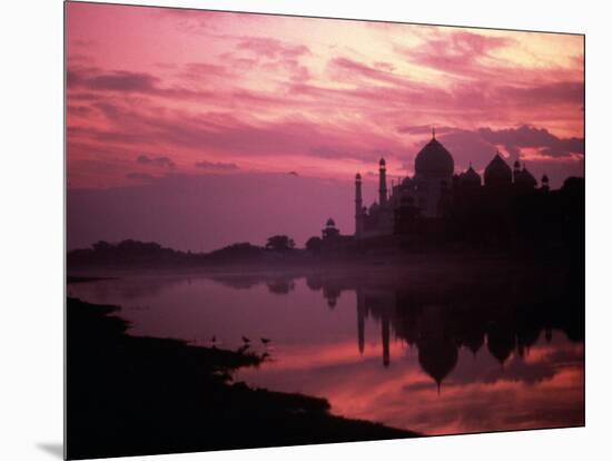 Silhouette of Taj Mahal, Agra, India-Mitch Diamond-Mounted Photographic Print