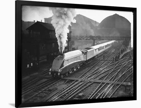 Silver Link Train Leaves King's Cross Station-null-Framed Photographic Print