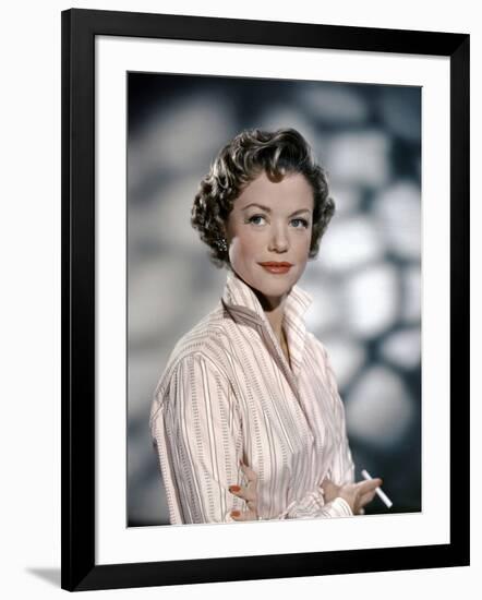 Simone Simon dans les annees 50, SIMONE SIMON in the 50's (photo)-null-Framed Photo