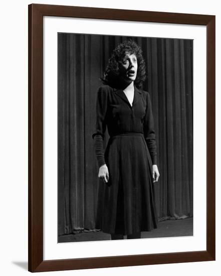 Singer Edith Piaf Singing on Stage-Gjon Mili-Framed Premium Photographic Print