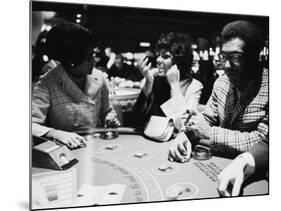 Singer Nancy Wilson, Actress Leslie Uggams, and Comedian Bill Cosby Playing Blackjack at the Sands-null-Mounted Premium Photographic Print
