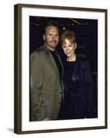 Singer Reba Mcentire and Husband, Narvel Blackstock-Mirek Towski-Framed Premium Photographic Print