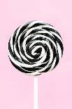 Pink Lollipop-Sisi and Seb-Photo