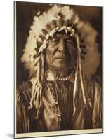 Sitting Bear - Arikara, 1908, Photogravure by John Andrew and Son (Photogravure)-Edward Sheriff Curtis-Mounted Giclee Print