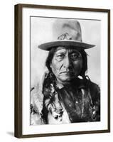 Sitting Bull (1834-1890)-null-Framed Photographic Print