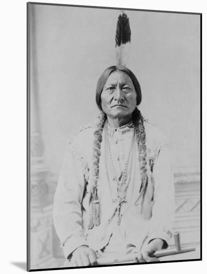 Sitting Bull Native American with Peace Pipe Photograph - Bismarck, ND-Lantern Press-Mounted Art Print