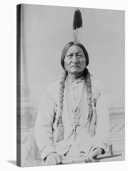 Sitting Bull Native American with Peace Pipe Photograph - Bismarck, ND-Lantern Press-Stretched Canvas