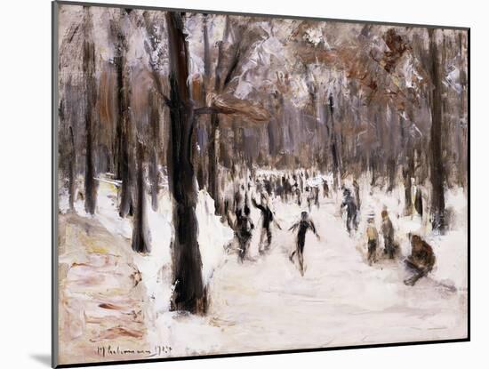 Skaters in the Tiergarten, Berlin; Eislaufer Im Berliner Tiergarten, 1924-Max Liebermann-Mounted Giclee Print