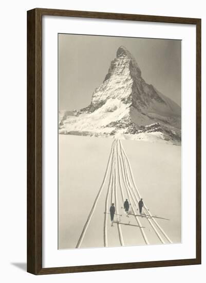 Skiers Leaving Matterhorn-null-Framed Art Print