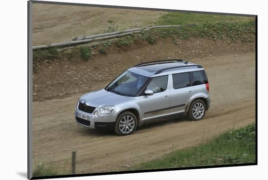 Skoda Yeti 2009-Simon Clay-Mounted Photographic Print