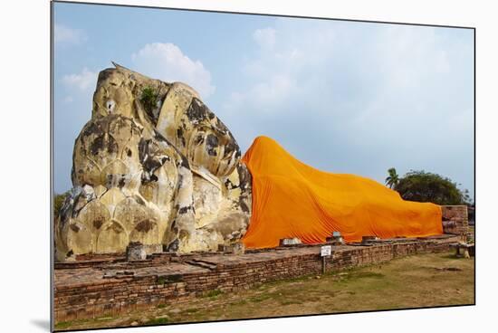 Sleeping Buddha, Wat Lokaya Sutha, Ayutthaya Historical Park, Ayutthaya, Thailand-null-Mounted Photographic Print