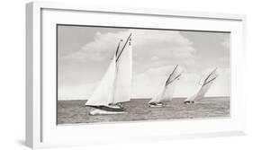 Sloops racing, 1926-null-Framed Giclee Print