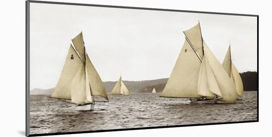 Sloops racing, 1926-null-Mounted Giclee Print